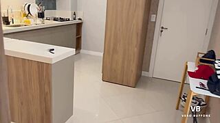 Hey, this milf culona gets stuck in the washing machine during roleplay fun! 😏🧺