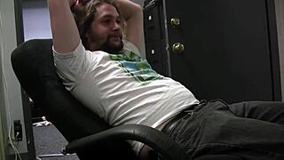 hey, just met summer bailey for a quick office chat