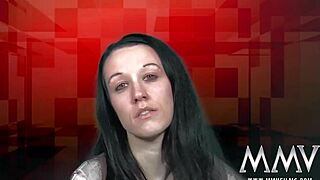 嘿德国AV女优医院和胖臀熟女红发护士狂野婚姻建议群P