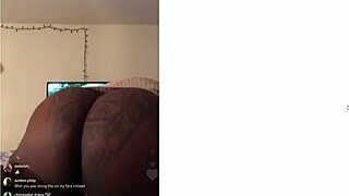 为什么不操这个大屁股巨乳黑婊子