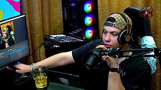 i mean, mari ávila got totally naked on the podcast and stripped everything off