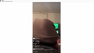 为什么不操这个大屁股巨乳黑婊子