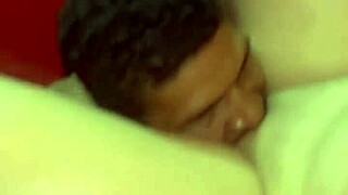 指导绿帽手淫朋友同时玩我屁眼小屄