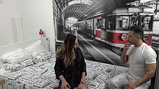 西班牙Bella Rico涂油按摩后猛干