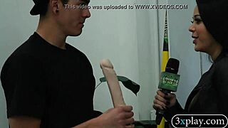 Guy in blindfold fucks that brunette babe's twat with dildo for cash in intriguing reality play