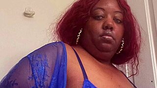 Ebony pornstar takes a holiday break from organizing to clap her big ass and finger shaved pussy. She plays with fat tits for happy holidays wishes.