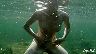 Bold crempie action at the river with liz and ted in outdoor public sex