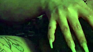 Fuschia Leopard licks pussy close-up?