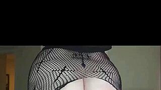 Chubby homemade ass spanking and shaking compilation