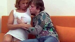 你现在跟我一样饥渴吗宝贝？