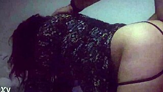 Hot neighbor licks dorm roommate pussy!