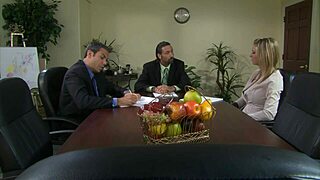 barbara summer brooke banner pussy rub to cum?