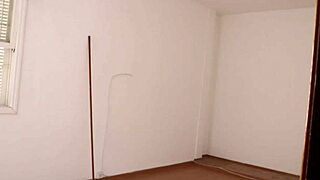 Brazilian wife rides buyer's cock cowgirl to sell house faster