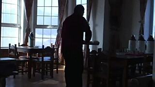 zhang xiaoyu's pretty chinese hairy pussy closeup