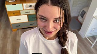 I seduced step sis in doggystyle shirt then creampied missionary!