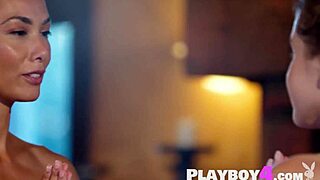 daniella smith's big ass yoga poses 😍🍑