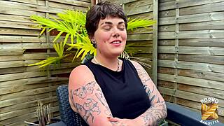 betty belle's gettin stuffed in evry hole by those guys!