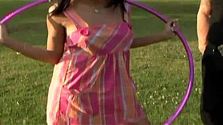 想象继女可爱无辜脸蛋滴满热精？