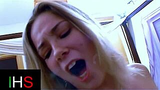 beautiful curvy slut, i fuck her pussy then anal sooo deep ughh!!