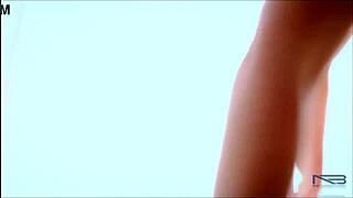 Tasha Reign blonde milf licks busty wet pussy