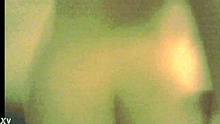 mi morena peruana culona se deja grabar