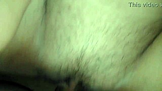 That thick cock slams her mature pussy till she squirts loads inside! 💦