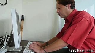 I cant control dis solo orgasm im petite teen 18+ hidin n fuckin hard ughh!!