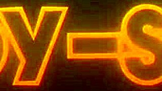 Fremdfick thrill while her boyfriend chats on phone - bareback creampie cuckold!