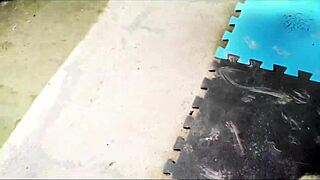 loira casada se entrega pro pau no quintal