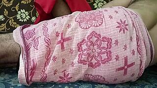 desi woman's farting pissing leads to moaning pussy play