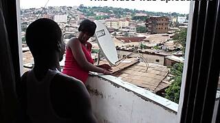 继子骗Natasha Nice巨乳照后猛干