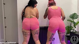 Gg's huge boobs bounce while ass shakes in preview