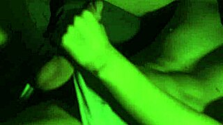 23 yo Salvadoran babe jerks off solo