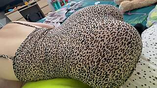 indian big ass wife sucks small dick cum mouth shakes ass