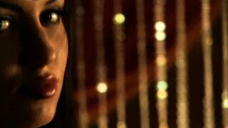 Exotic sex explodes in Bollywood India with mature brunettes!