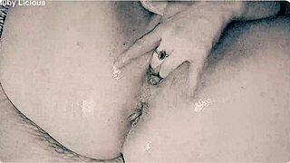 Juicy Rubii Goes Hard with Shaved Pussy Solo Masturbation Again