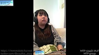 嘿，想看新人Sakura Asakura的自拍插入视频吗？