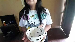 Linda mexicana es follada cuando va a pedir azúcar, escucha el audio te vas a calentar mucho porno en español