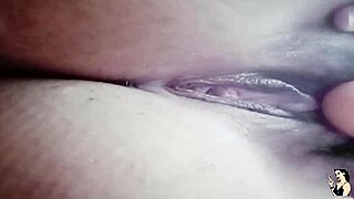 shavin my pussy smooth for my lover's penis