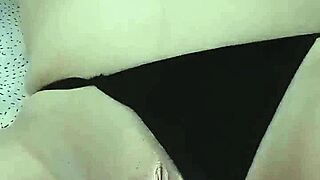 mi madrastra juega con dildo delante mio sexy latina mature