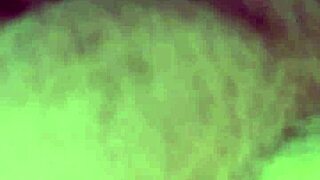 em outros ângulos me masturbo gostoso pela primeira vez com um plug no meu cuzinho gozei muito tudo uma dlc