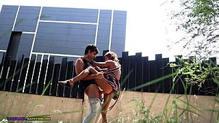 找地方野外干炮射嘴里？