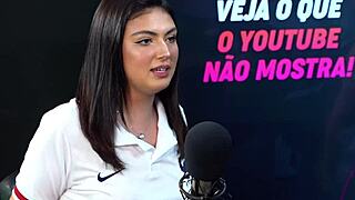 Se Eu Te Chupar, É Traição? Clara Wellen Blowjob Clip! 😜