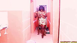 Hot xxx sex with naughty latina in new apartment