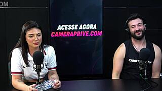 Se Eu Te Chupar, É Traição? Clara Wellen Blowjob Clip! 😜