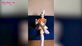 incredibly sexy bunny fondles herself solo to orgasm with vibrator 😍