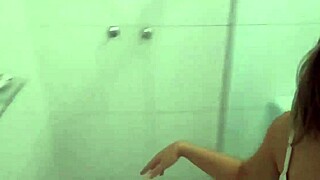 the hot girl during cleaning starts showing off suggestively with masturbation