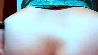 Cabalgando En La Deliciosa Verga De Mi Hijastro Me Lleno De Leche