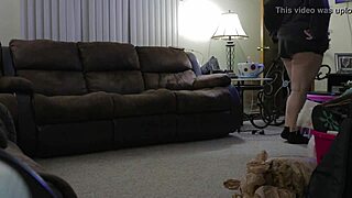 Watch the chubby girl clean the house in shorts.