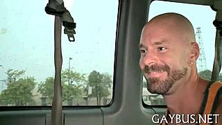 来看男同志炮激情照片！